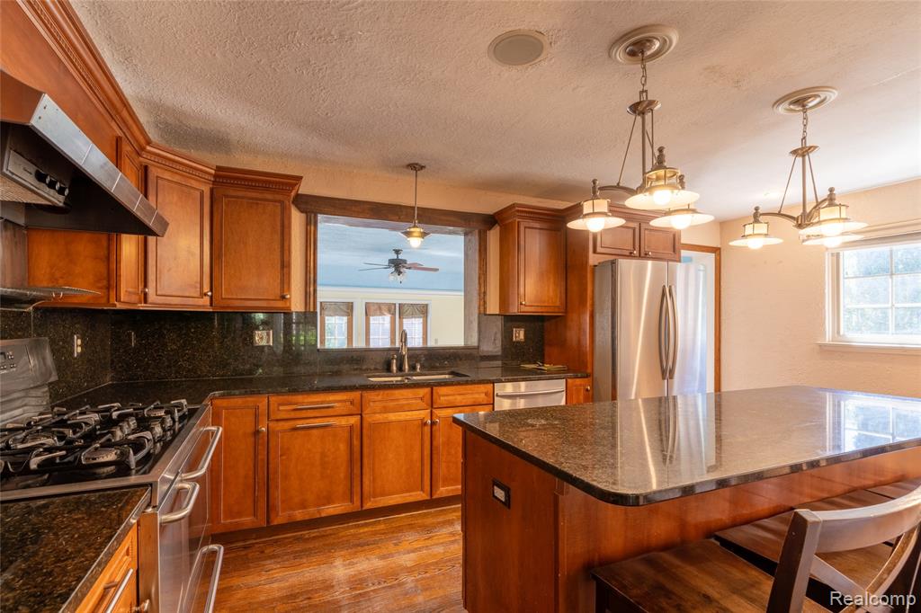1481 Oxford Road, Grosse Pointe Woods, MI 48236 — Photo 23