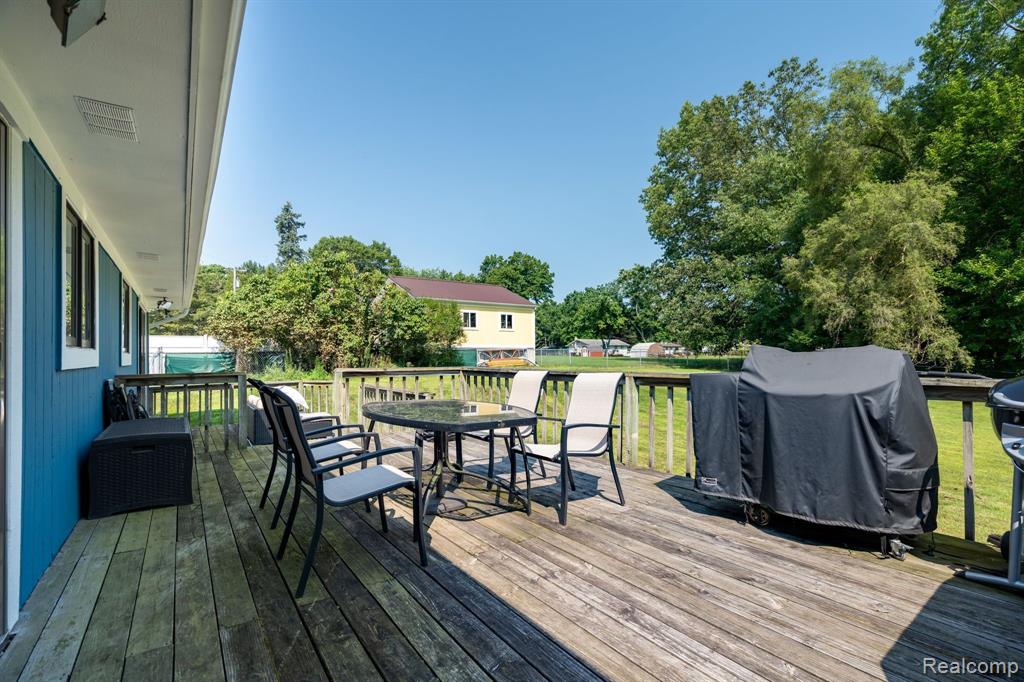 9904 CEDAR ISLAND Road, White Lake, MI — Photo 30