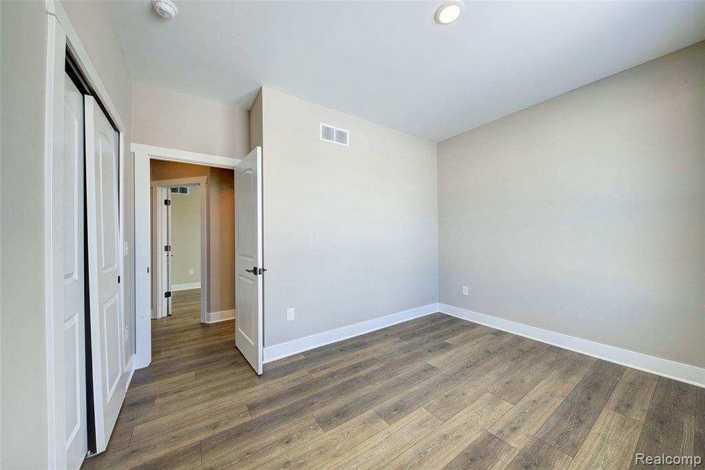 620 Birkdale Lane, Howell, MI 48843 — Photo 21