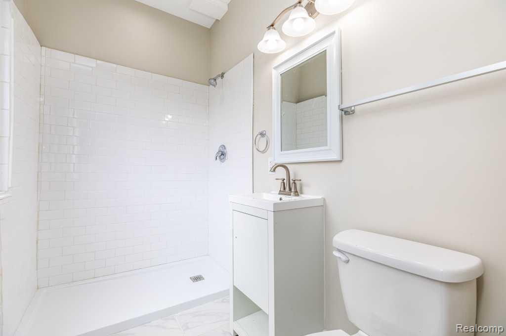1436 Baldwin Street, Detroit, MI 48214 — Photo 13