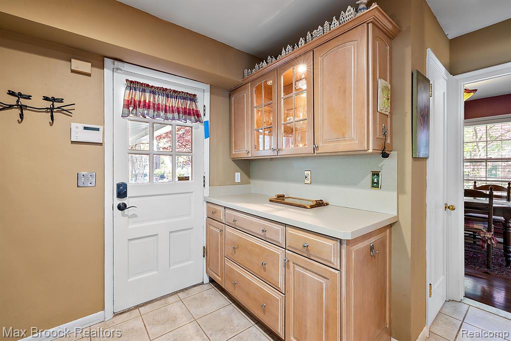 4029 CORNWALL Street, Berkley, MI 48072 — Photo 11