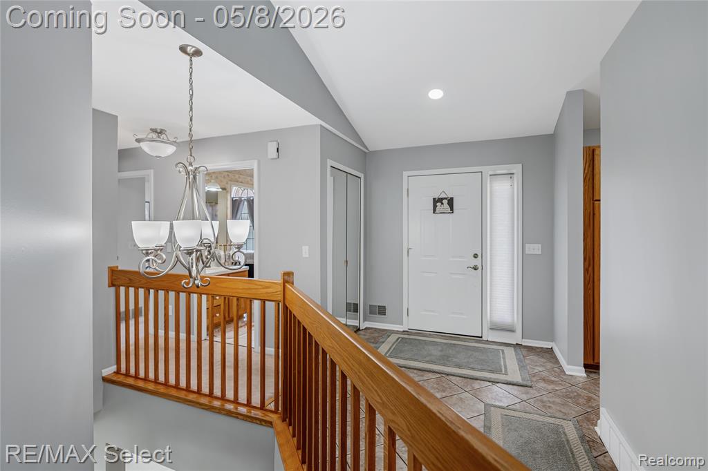 9607 Creek View Court, Davison, MI 48423 — Photo 33