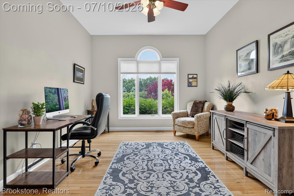 1330 Corey Cove, White Lake, MI 48383 — Photo 11