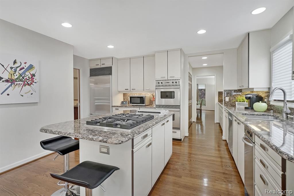 72 Vaughan Ridge Road, Bloomfield Hills, MI 48304 — Photo 28
