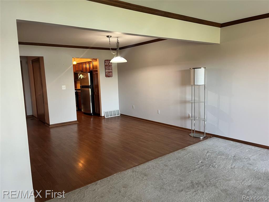 48195 Bayshore Drive, Belleville, MI 48111 — Photo 15