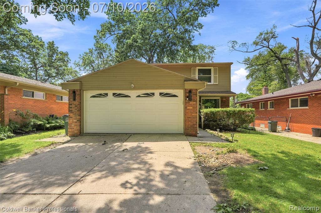 23821 Manistee Street, Oak Park, MI 48237 — Photo 2
