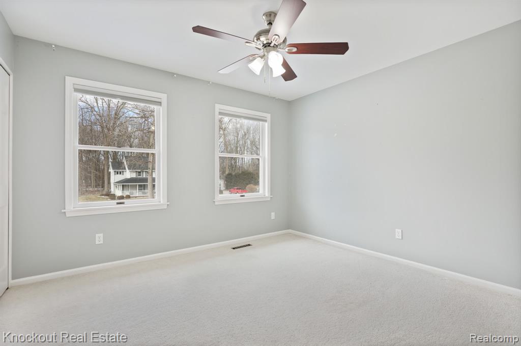 640 Timberwood Lane, Saginaw, MI 48609 — Photo 42