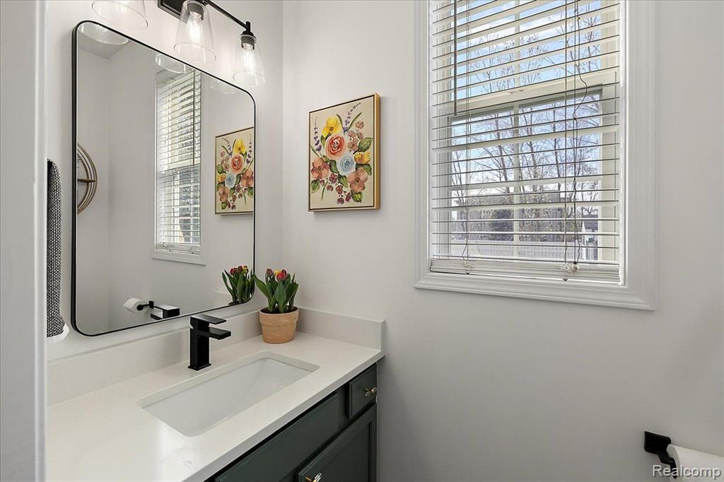561 Anhinga Drive, East Lansing, MI 48823 — Photo 11