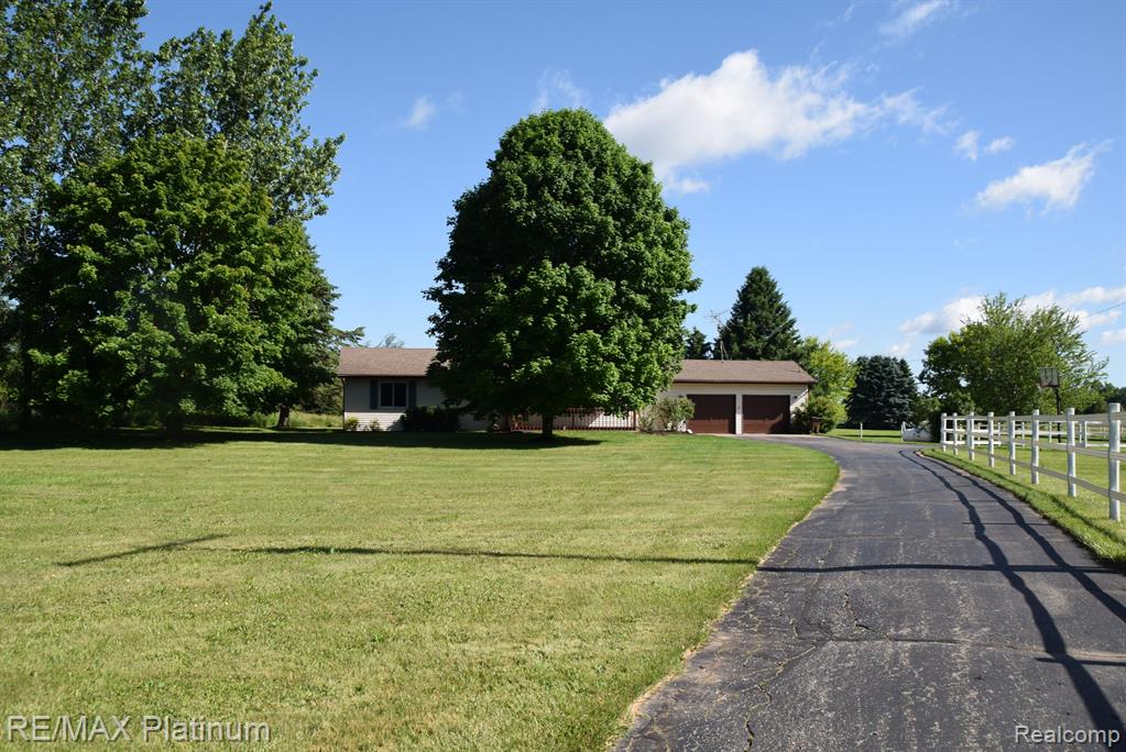 1919 HOLT Road, Williamston, MI 48895 — Photo 2