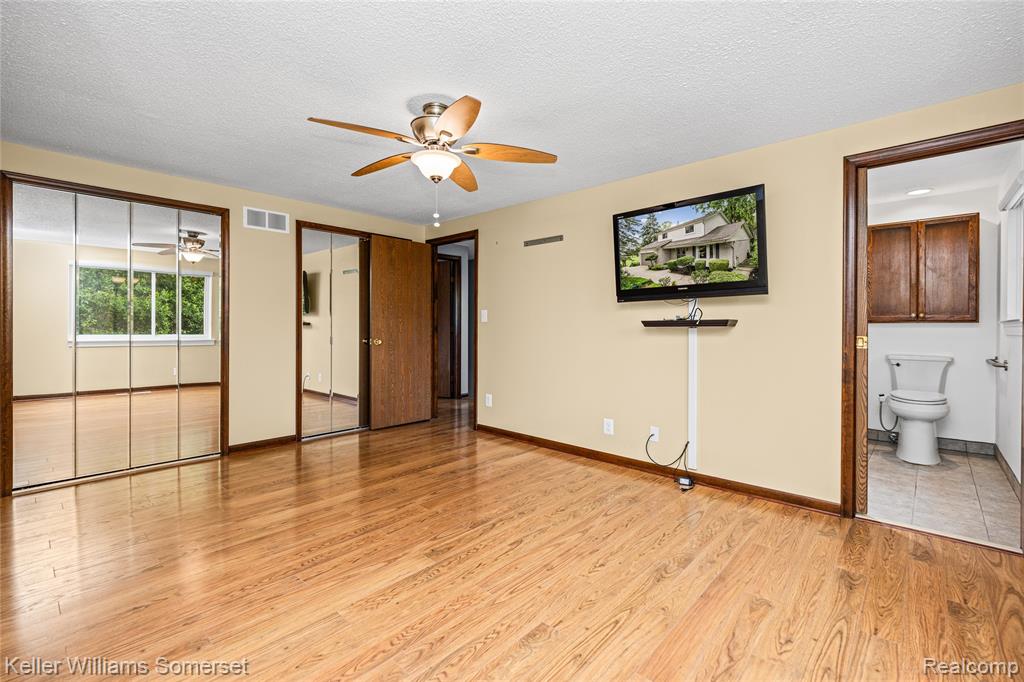 33614 Lakeview Street, New Baltimore, MI 48047 — Photo 48