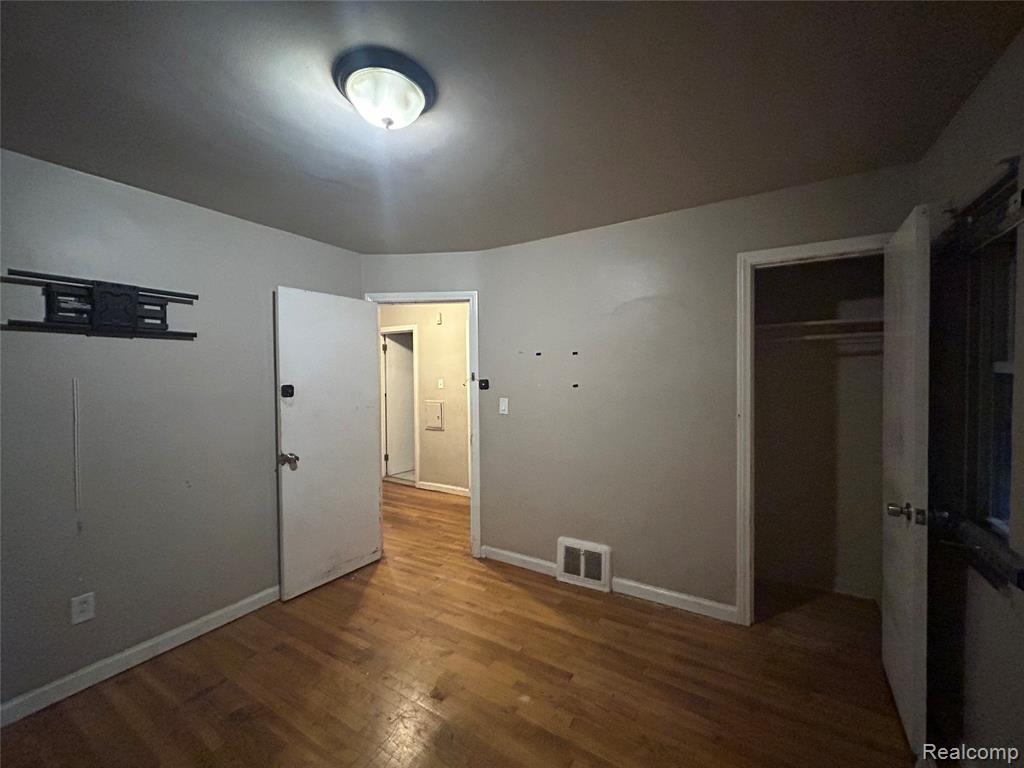 7355 Stout Street, Detroit, MI 48228 — Photo 13