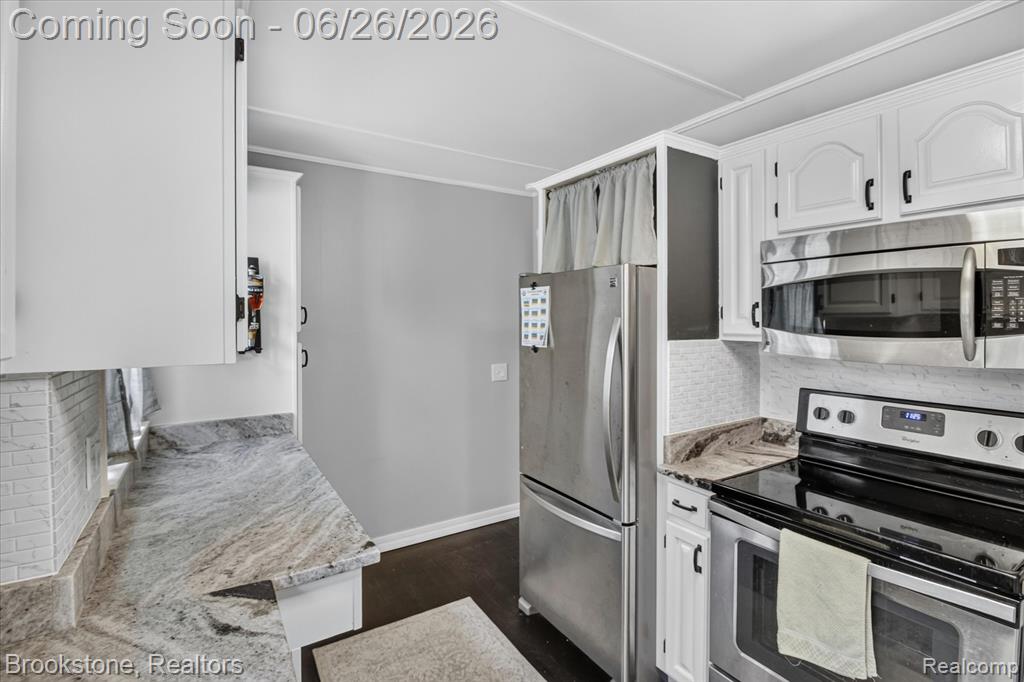 764 Adams Street, Plymouth, MI 48170 — Photo 18