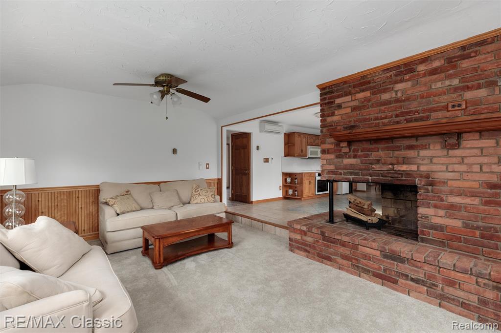 8173 Earhart Road, South Lyon, MI 48178 — Photo 23