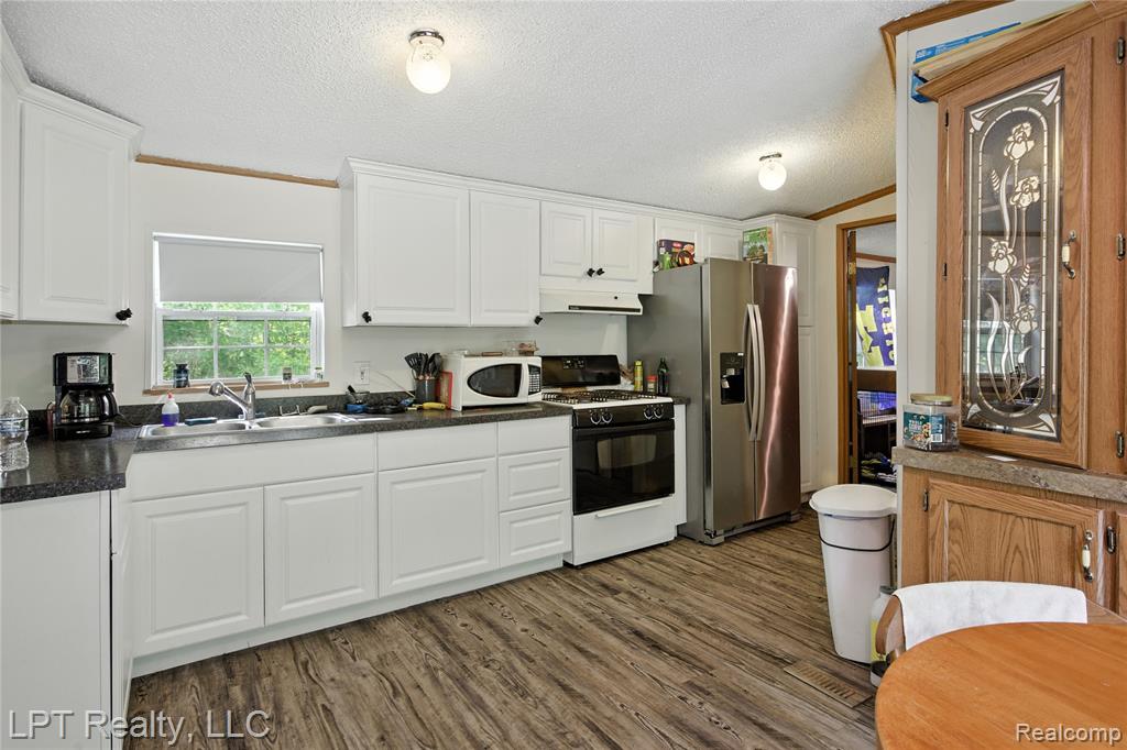 5595 Bringold Avenue, Lincoln, MI 48632 — Photo 39