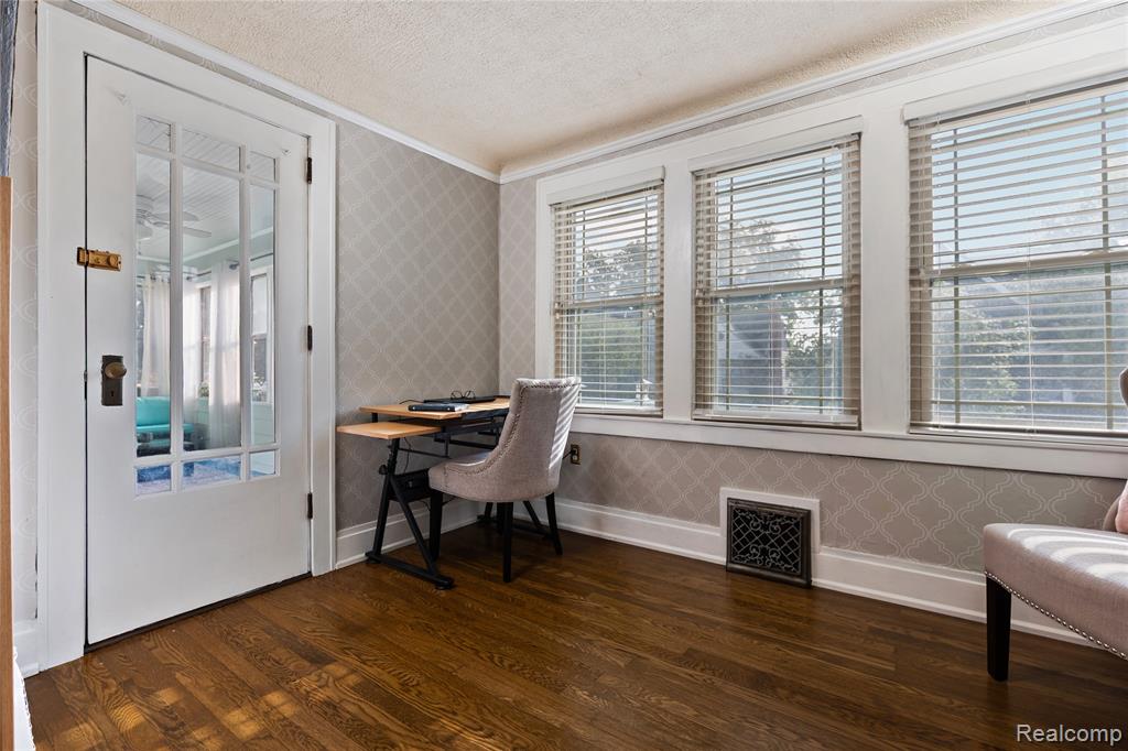 638 S Harvey Street, Plymouth, MI 48170 — Photo 11