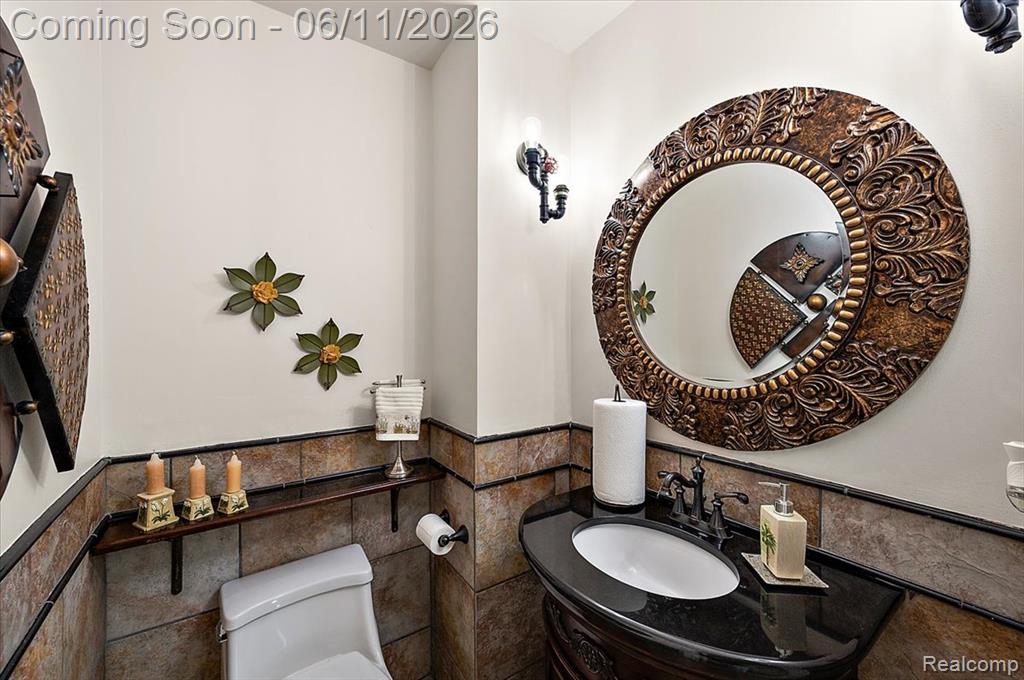 41034 Greenspire Drive, Clinton Twp, MI 48038 — Photo 13