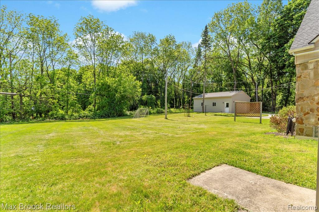 43747 Woodward Avenue, Bloomfield Hills, MI 48302 — Photo 53