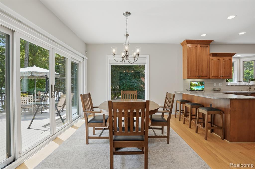 5483 Lake Ridge Drive, Brighton, MI 48116 — Photo 15