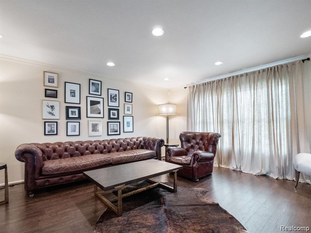 4819 THORNTREE Drive, West Bloomfield, MI — Photo 4