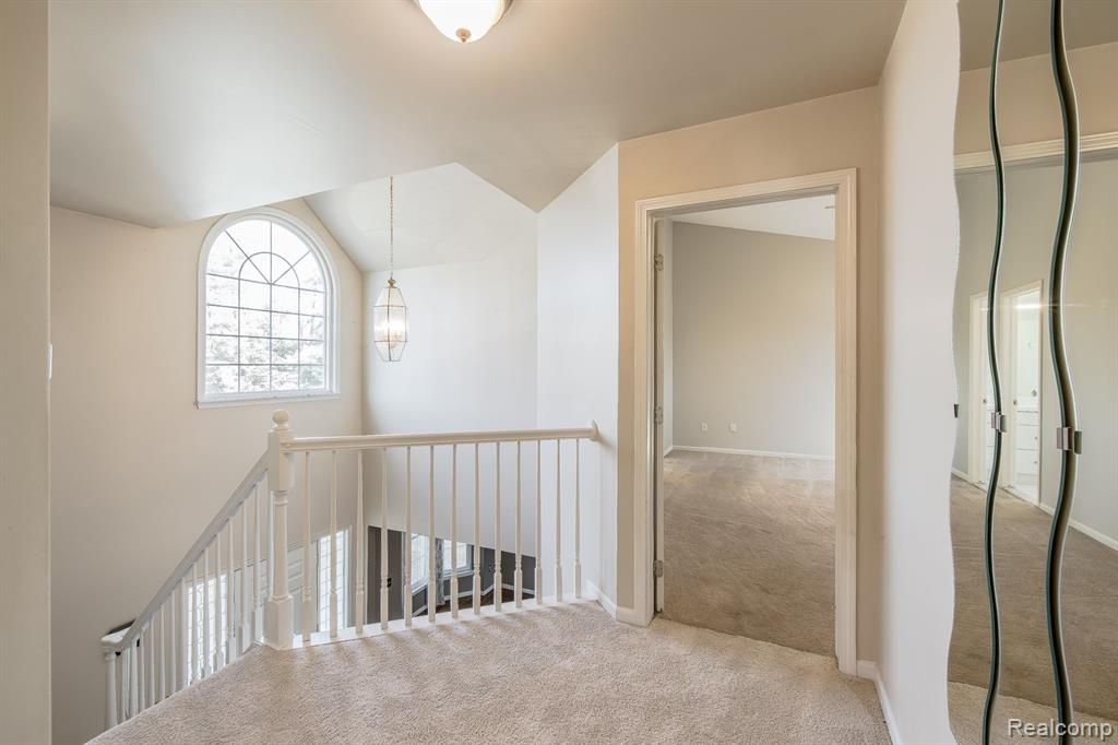 5344 Seminole Court, Commerce Twp, MI 48382 — Photo 17