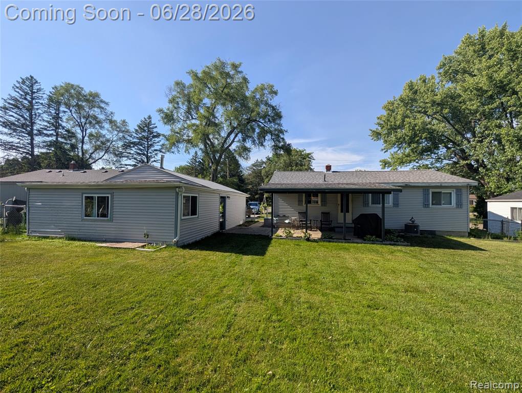 4456 E Coldwater Road, Flint, MI 48506 — Photo 22