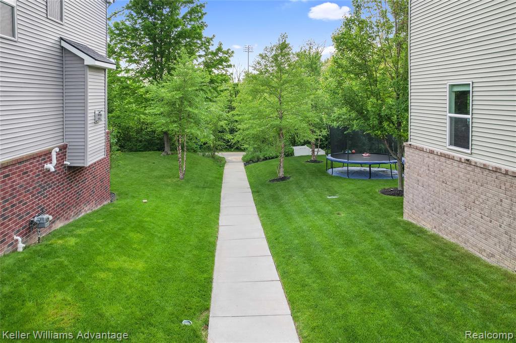 861 N Mill Street, South Lyon, MI 48178 — Photo 49