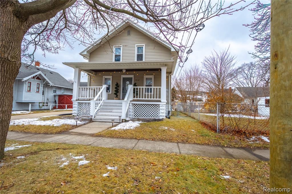 910 Church Street, Port Huron, MI 48060 — front exterior