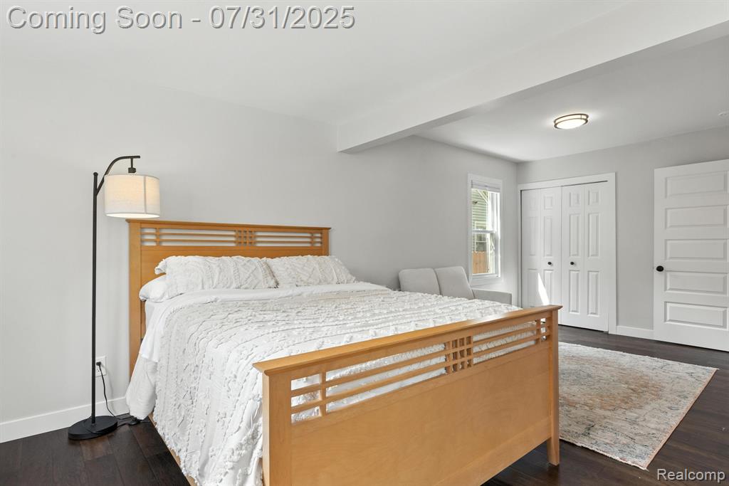 910 Maplegrove Avenue, Royal Oak, MI 48067 — Photo 16