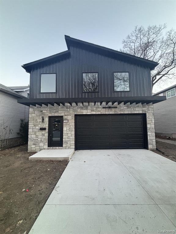 728 E Meyers Avenue, Hazel Park, MI 48030 — front exterior