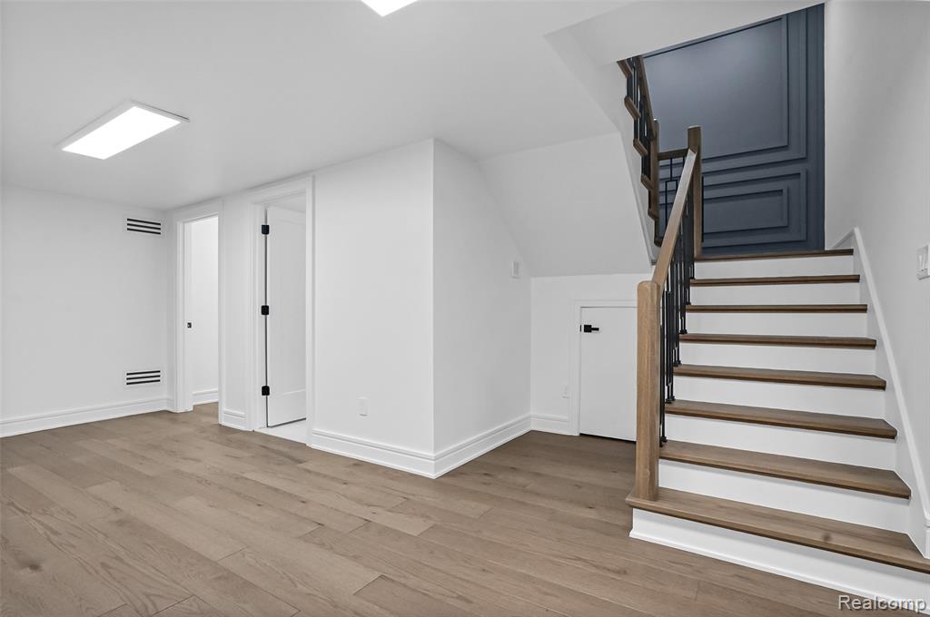 4112 ELMHURST Avenue, Royal Oak, MI 48073 — Photo 53