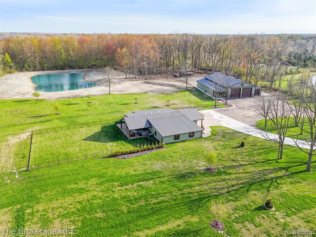 6179 W CARPENTER Road, Flushing, MI 48433 — Photo 20
