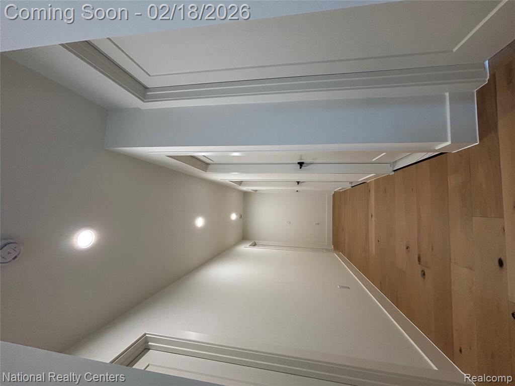 10024 Borgman Avenue, Huntington Woods, MI — Photo 20