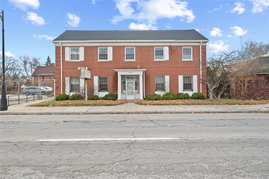 16625 Grand River Avenue, Detroit, MI 48227