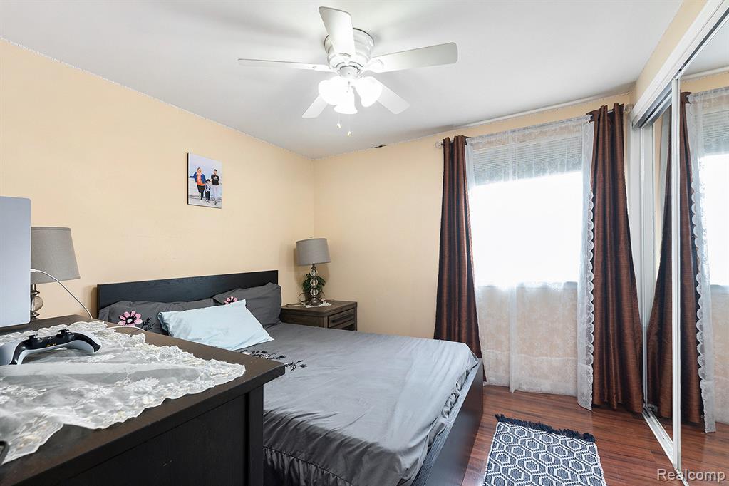 4810 Benjamin Drive, Sterling Heights, MI 48310 — Photo 13