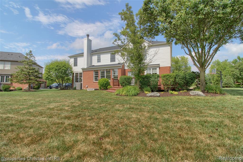 18026 Stonebrook Drive, Northville, MI 48168 — Photo 63