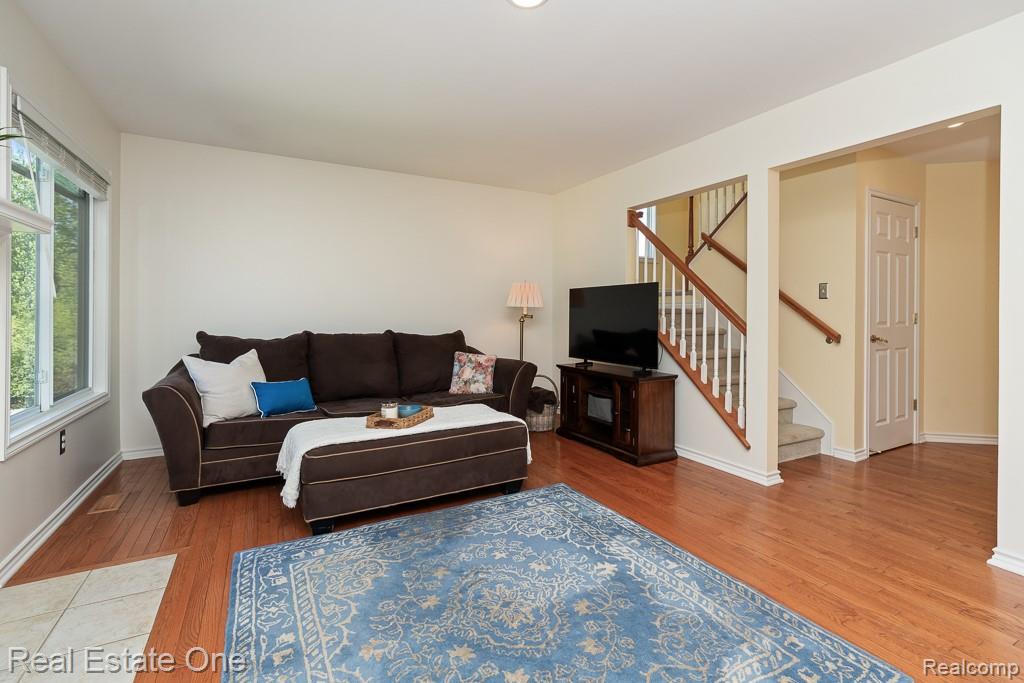 4833 Harding Avenue, Clarkston, MI — Photo 8