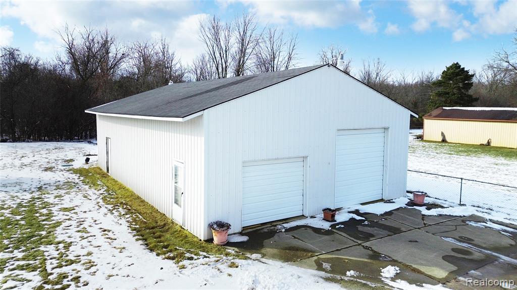 5163 N Linden Road, Flint, MI 48504 — Photo 18