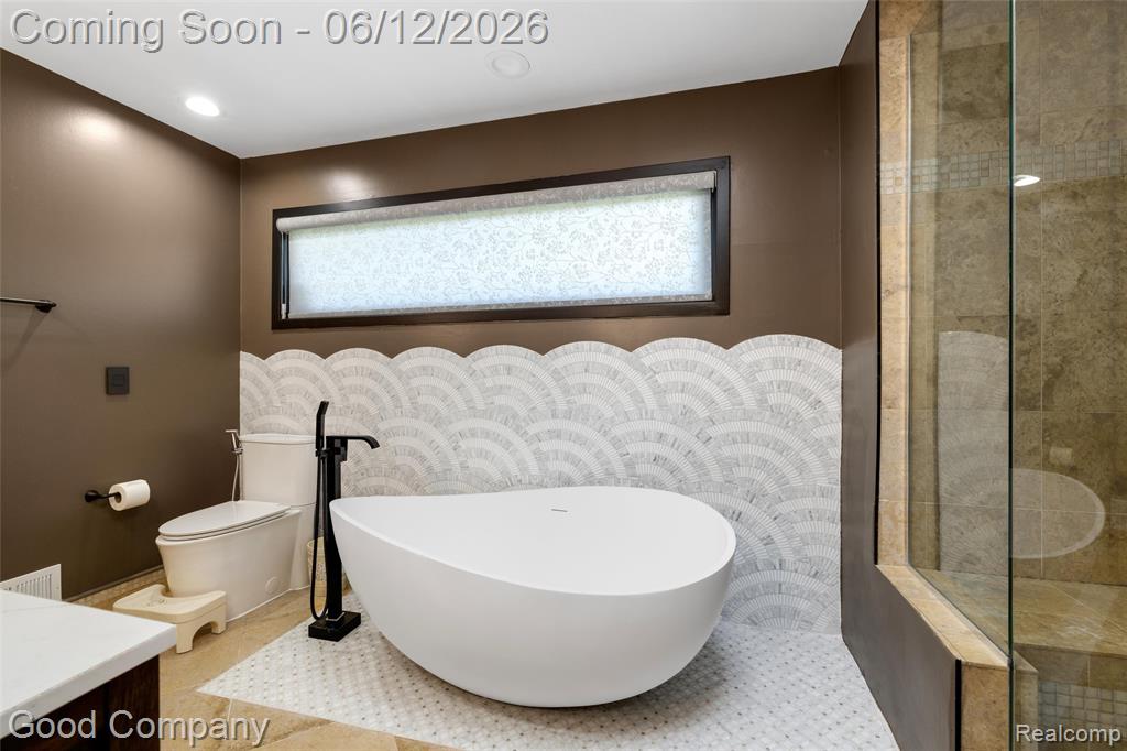 3176 Chambord Drive, West Bloomfield, MI 48323 — Photo 26