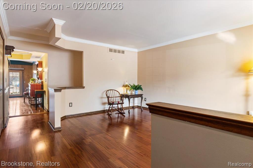 15303 Lincolnshire Lane, Fraser, MI 48026 — Photo 2