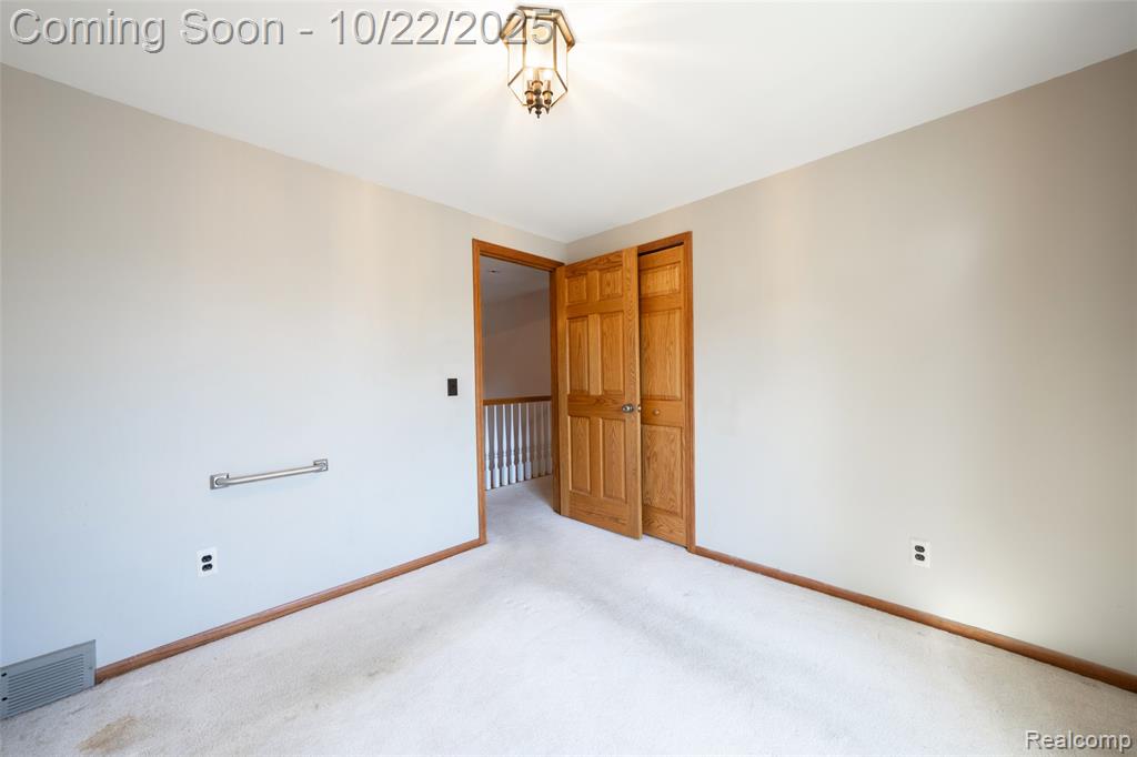 3996 Araby Court, Highland, MI 48356 — Photo 76