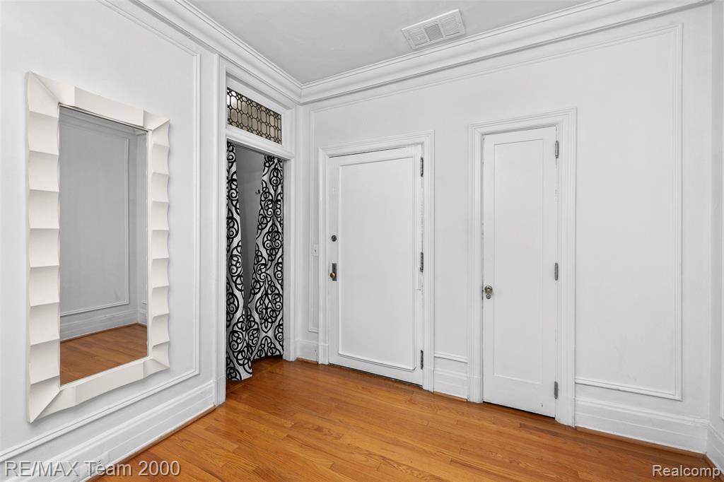 2900 E Jefferson Avenue, 61-C8, Detroit, MI 48207 — Photo 12