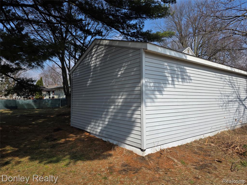 2137 N Main Street, Fairgrove, MI 48733 — Photo 18