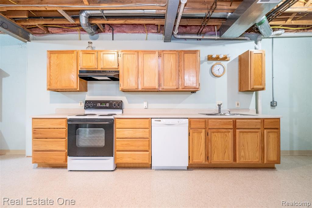 6228 Northridge Hills Drive, Brighton, MI 48116 — Photo 47