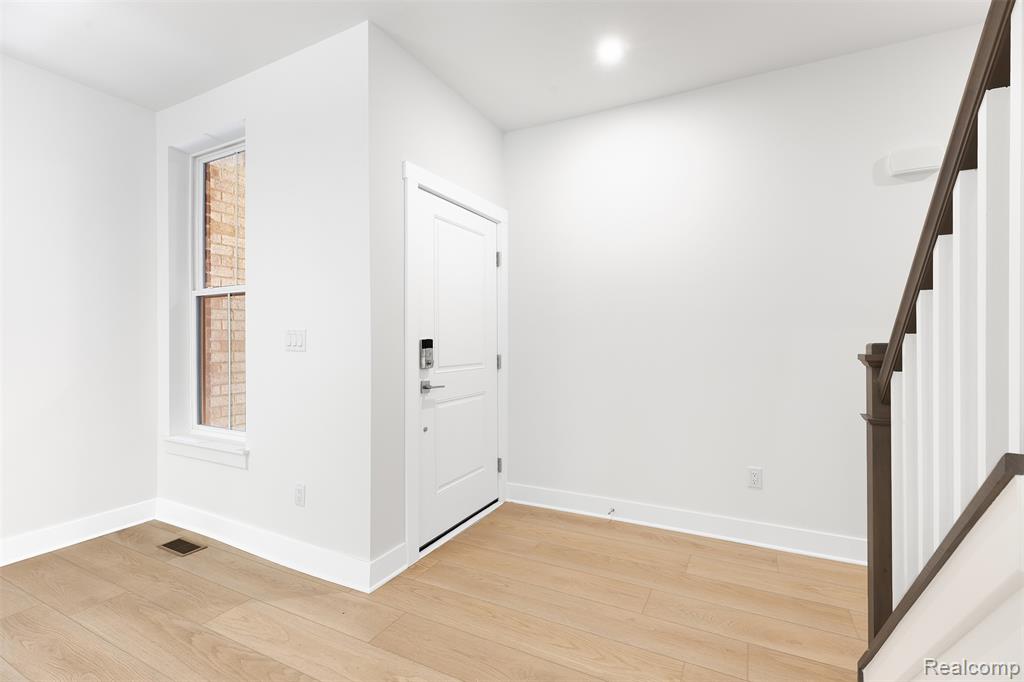 49530 Coldwater Ridge Drive, Northville, MI 48168 — Photo 18