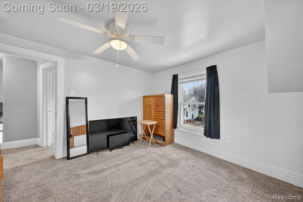 33 Ferrin Place, Mount Clemens, MI 48043 — Photo 27