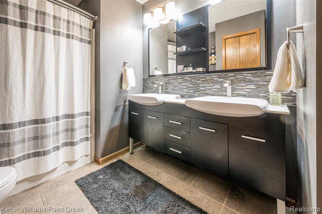 318 Smalley Drive, Mount Pleasant, MI 48858 — Photo 11