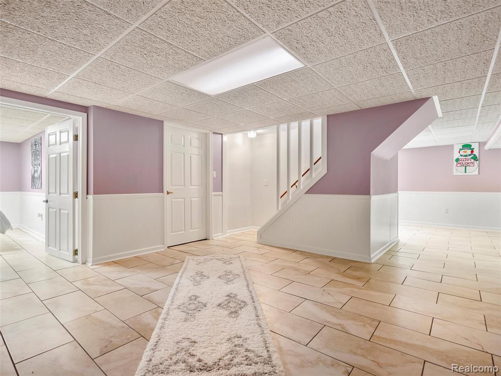 43043 W Kirkwood Drive, Clinton Twp, MI 48038 — Photo 16
