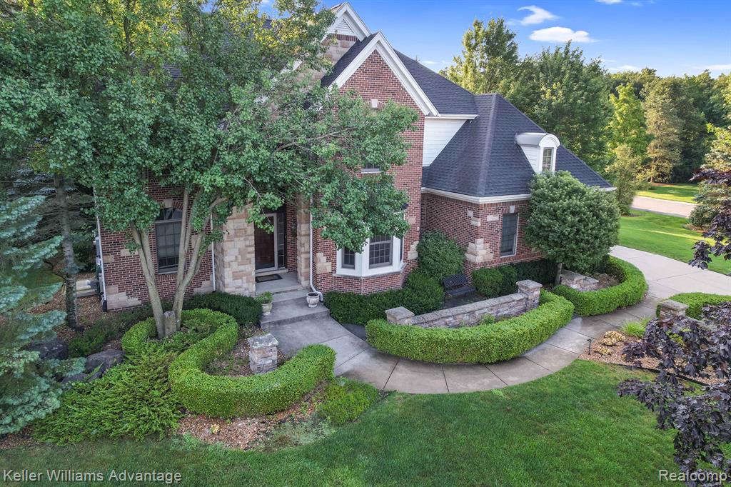 47232 MERION Circle, Northville, MI 48168 — Photo 79