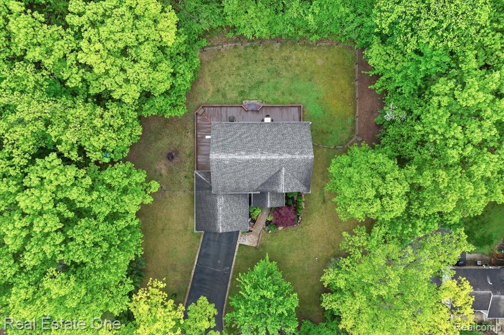 9327 VAN ANTWERP Road, Brighton, MI 48116 — Photo 41