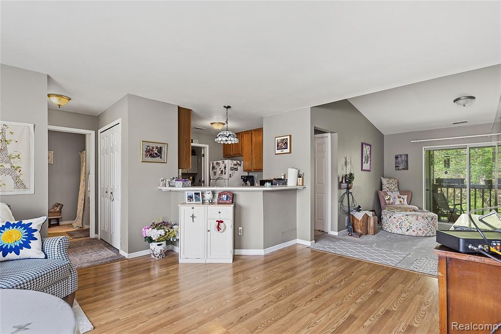42 Rosebud Lane, Mount Clemens, MI 48043 — Photo 8